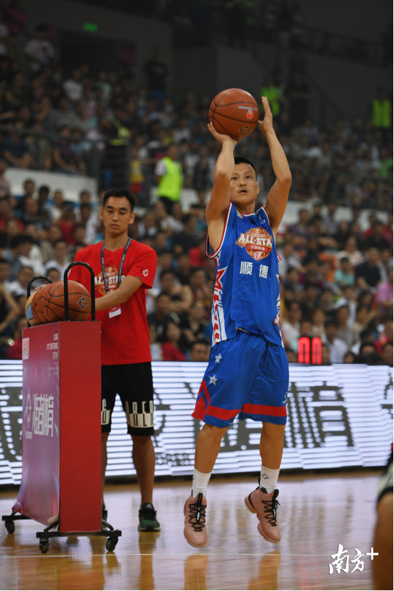 陇右猛虎队小胜雪域猛虎队，斯诺克联赛上演裁判判罚引热议！主场山呼海啸(斯诺克冠军联赛胜者最新消息)