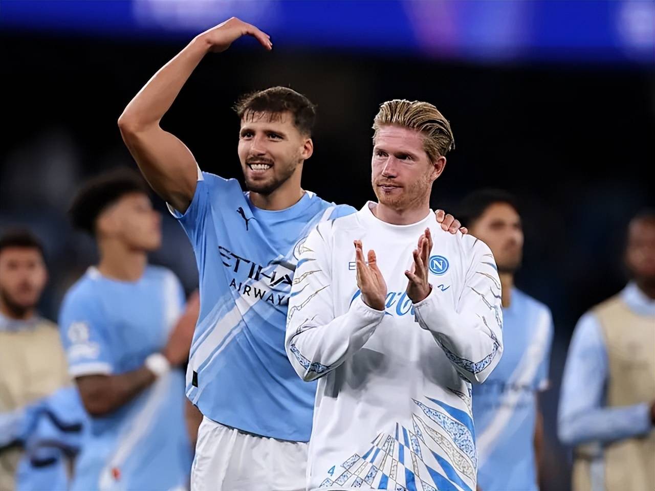  锐不可当首场状态出色，MAD观众沸腾！，德布劳内重返赛场比赛高潮迭起